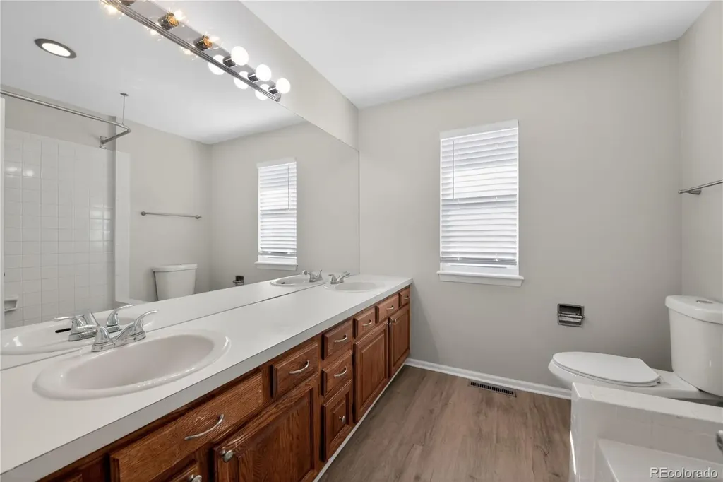 7412 Pembroke Court Castle Pines CO 80108
