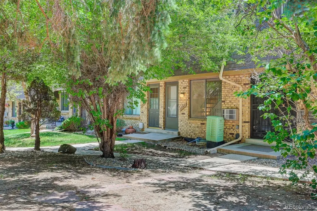 1757 Quail Street Lakewood CO 80215