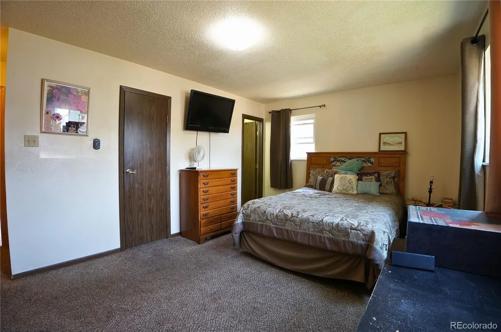 2 Verdosa Drive Pueblo CO 81005
