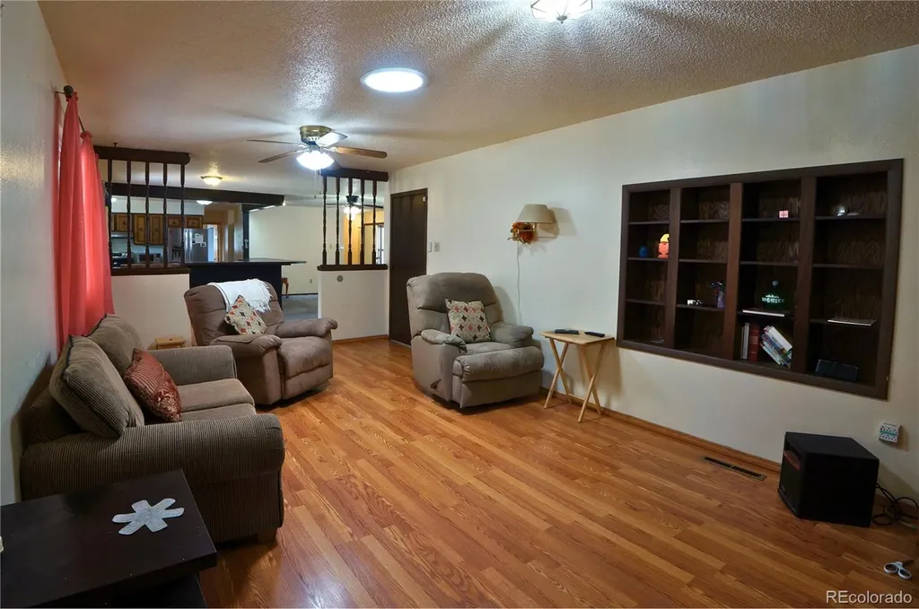 2 Verdosa Drive Pueblo CO 81005