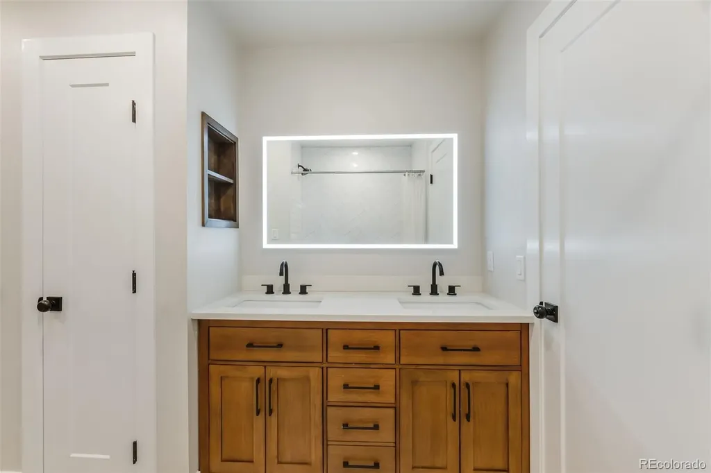 6984 Fargo Trail Littleton CO 80125