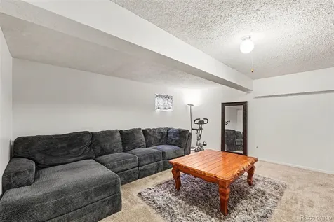 9875 Iris Street Broomfield CO 80021