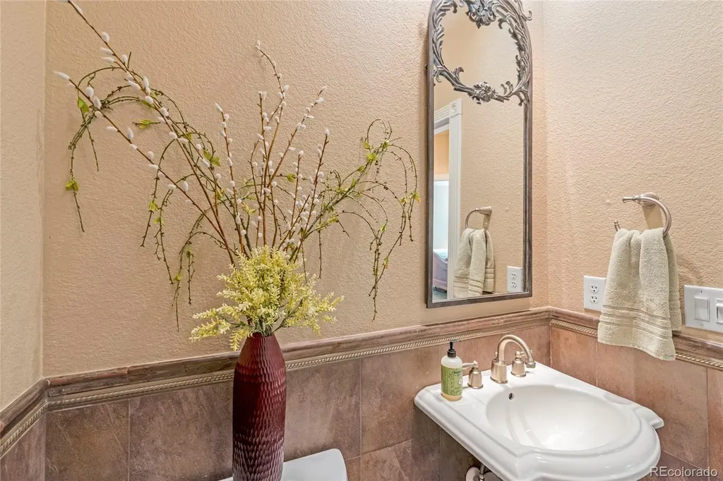 5892 W Hoover Place Littleton CO 80123