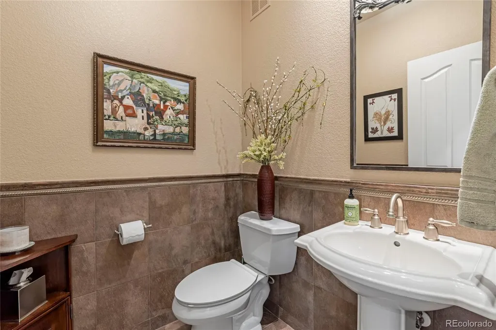 5892 W Hoover Place Littleton CO 80123