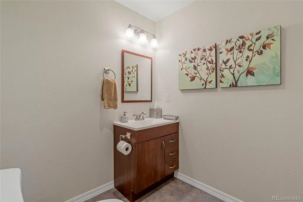 5892 W Hoover Place Littleton CO 80123