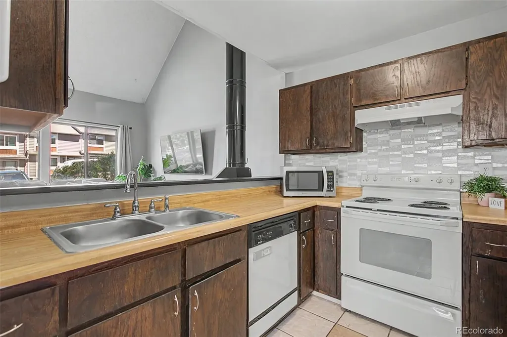 5556 Mansfield Court Colorado Springs CO 80918
