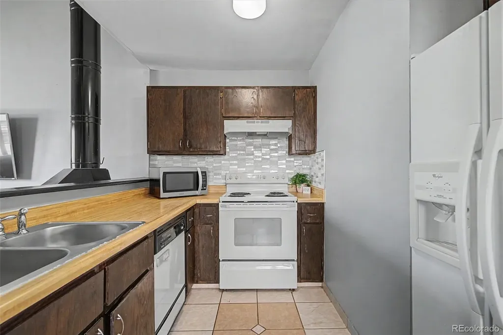 5556 Mansfield Court Colorado Springs CO 80918