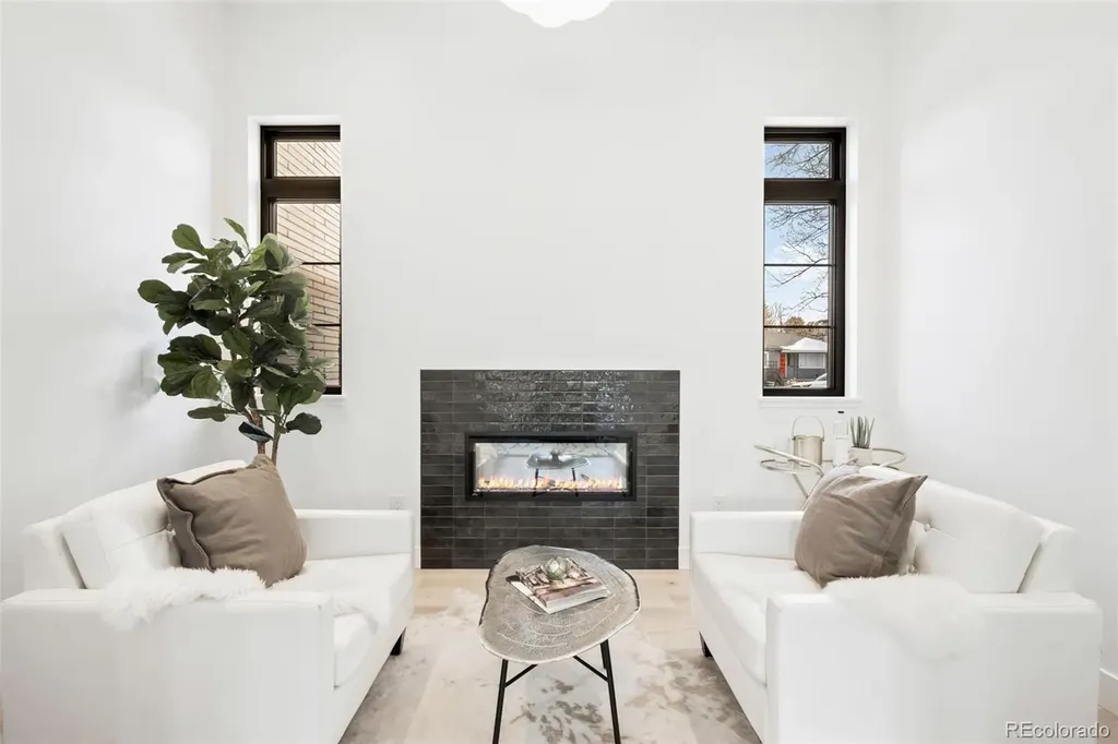 3255 S Clermont Street Denver CO 80222