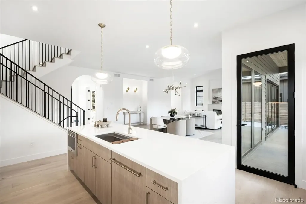 3255 S Clermont Street Denver CO 80222