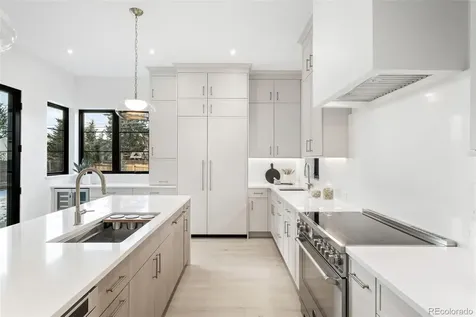 3255 S Clermont Street Denver CO 80222