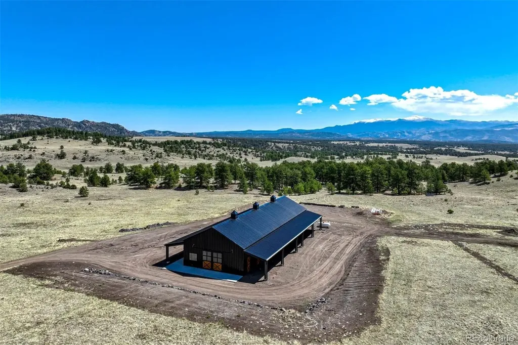 0 Pinto Trail Guffey CO 80820