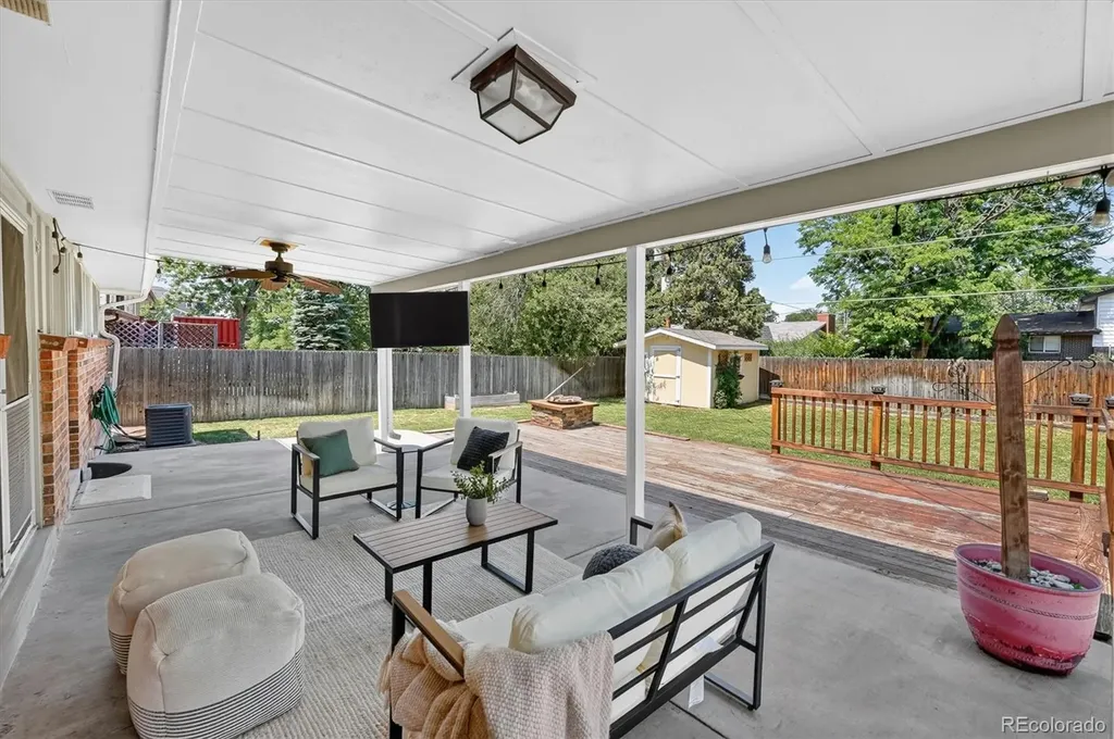 3019 S Eaton Street Denver CO 80227