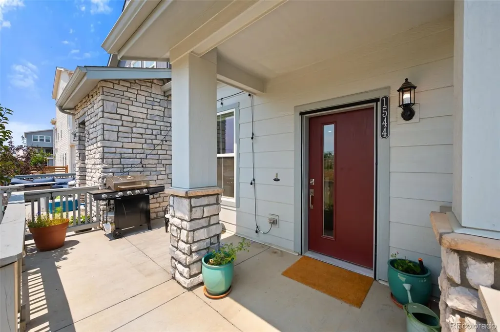 1544 Sanitas Lane Lafayette CO 80026