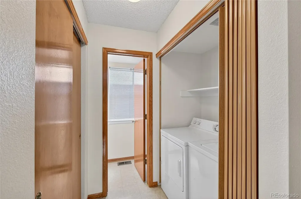 4916 S Eagle Circle Aurora CO 80015