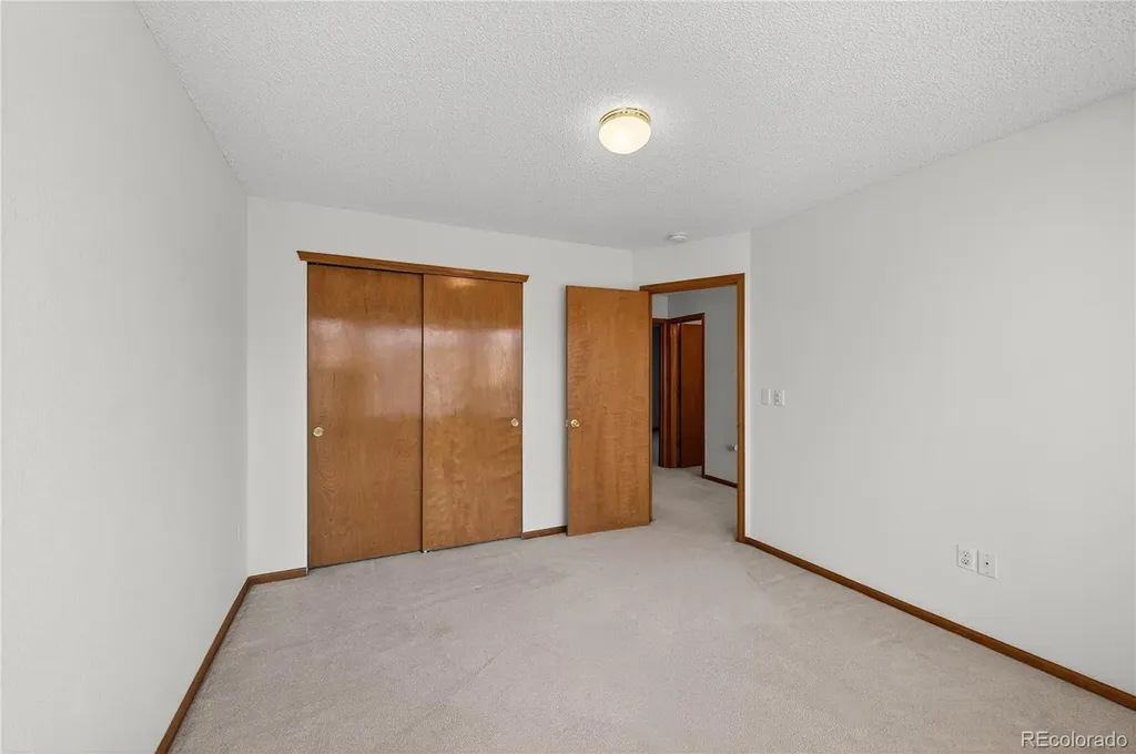4916 S Eagle Circle Aurora CO 80015
