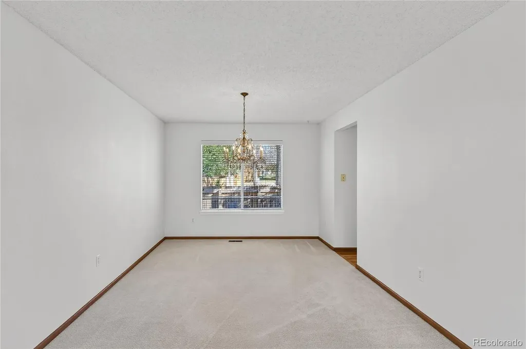 4916 S Eagle Circle Aurora CO 80015