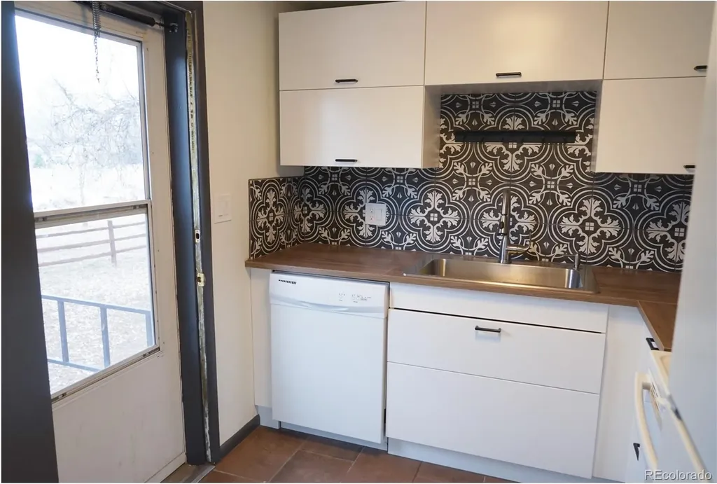 5955 Yukon Street Arvada CO 80004