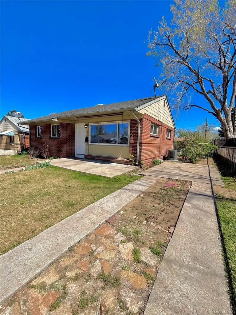 3556 Fairfax Street Denver CO 80207