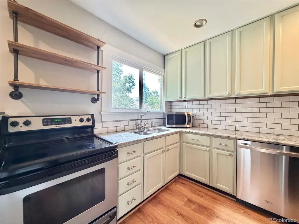 1146 Jackson Street Denver CO 80206