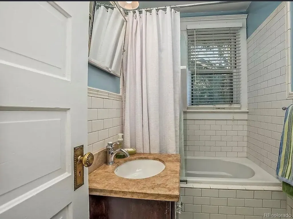 624 Gaylord Street Denver CO 80206
