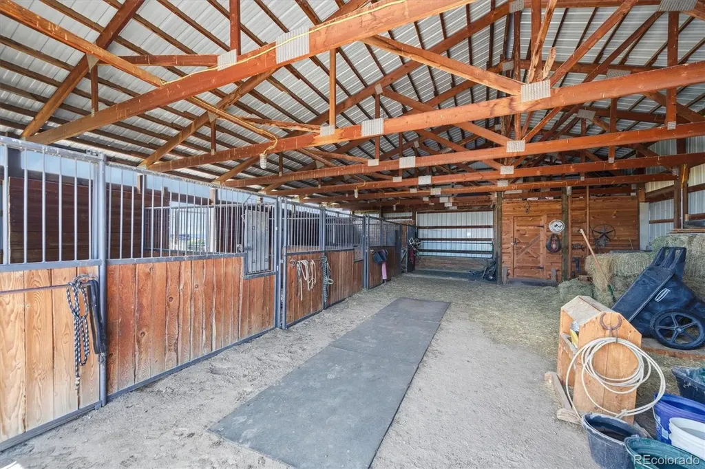 10 Bozeman Trail Elizabeth CO 80107