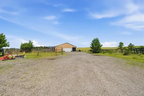 10 Bozeman Trail Elizabeth CO 80107