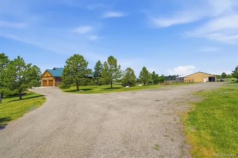 10 Bozeman Trail Elizabeth CO 80107