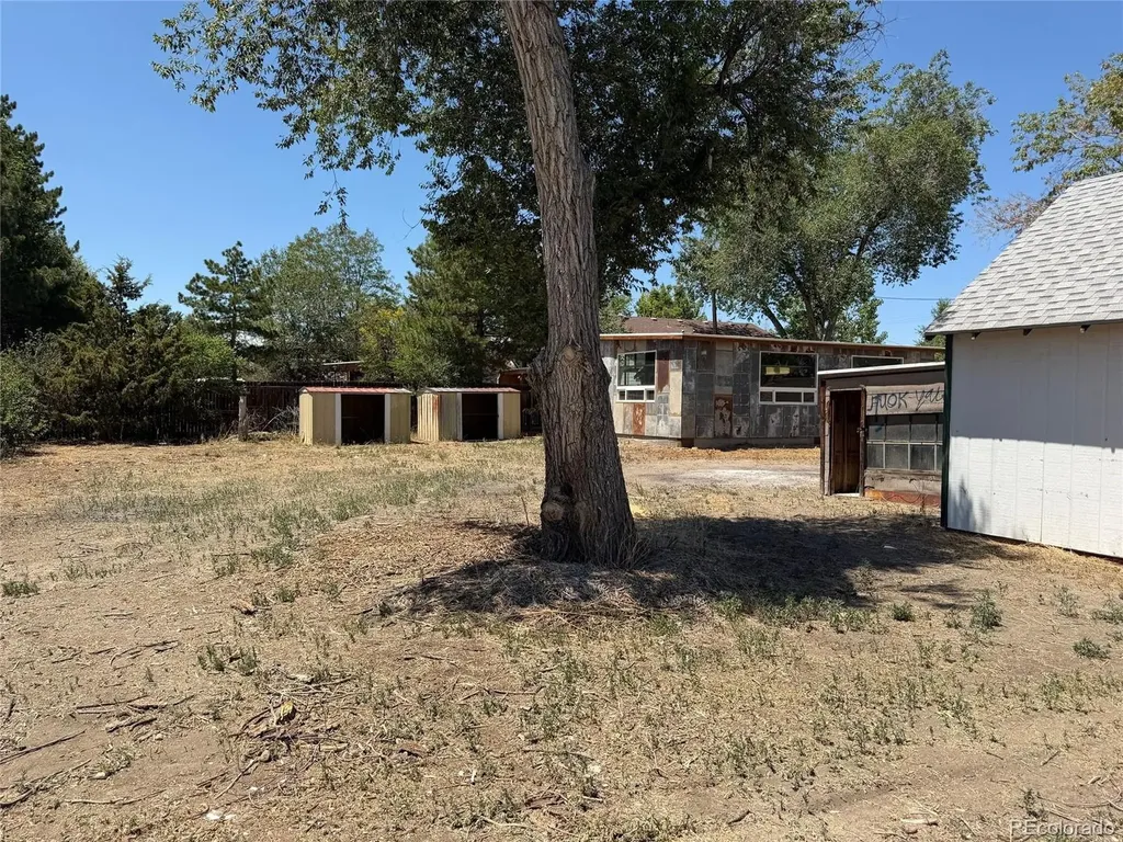 2840 W 65th Place Denver CO 80221