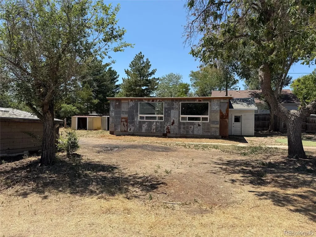 2840 W 65th Place Denver CO 80221
