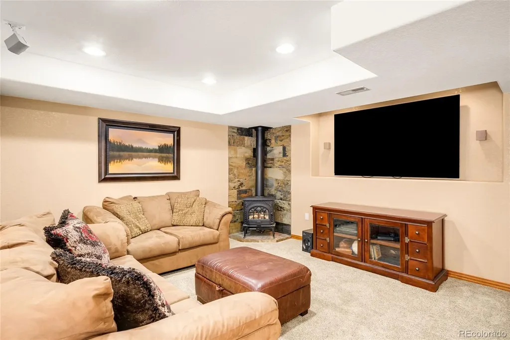 5323 Nelson Street Arvada CO 80002