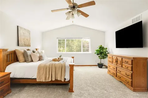 5323 Nelson Street Arvada CO 80002