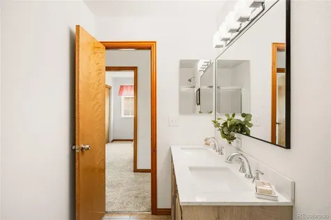 5323 Nelson Street Arvada CO 80002