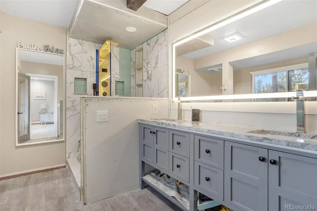 8170 Red Rock Court Larkspur CO 80118