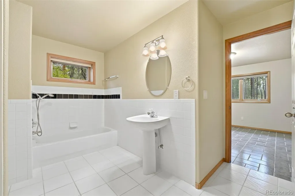 3925 Wavy Oak Drive Colorado Springs CO 80908