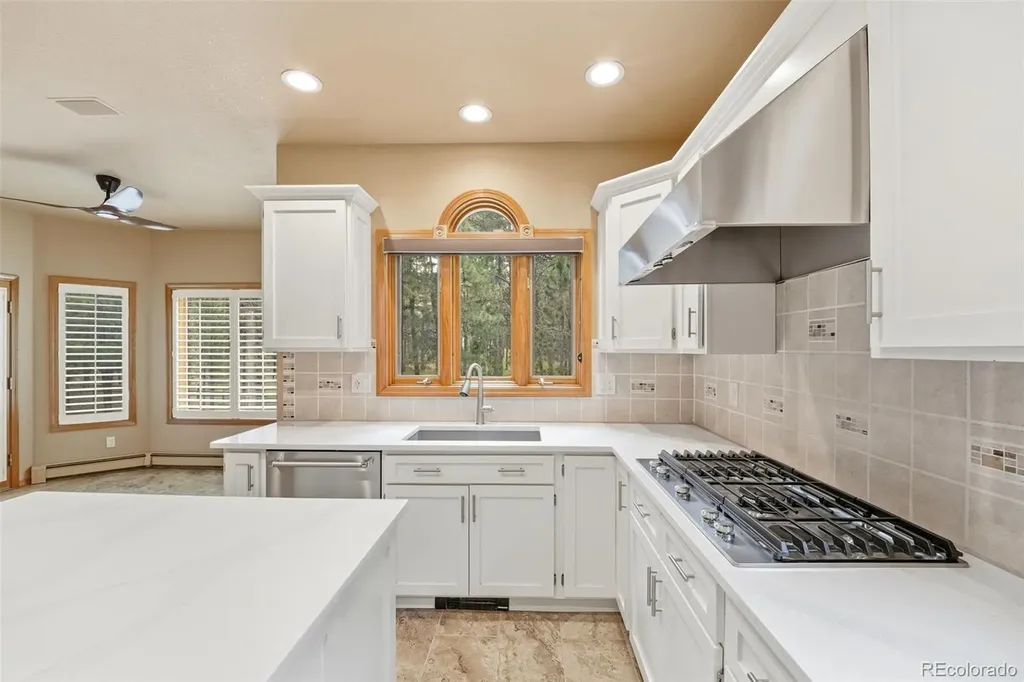 3925 Wavy Oak Drive Colorado Springs CO 80908
