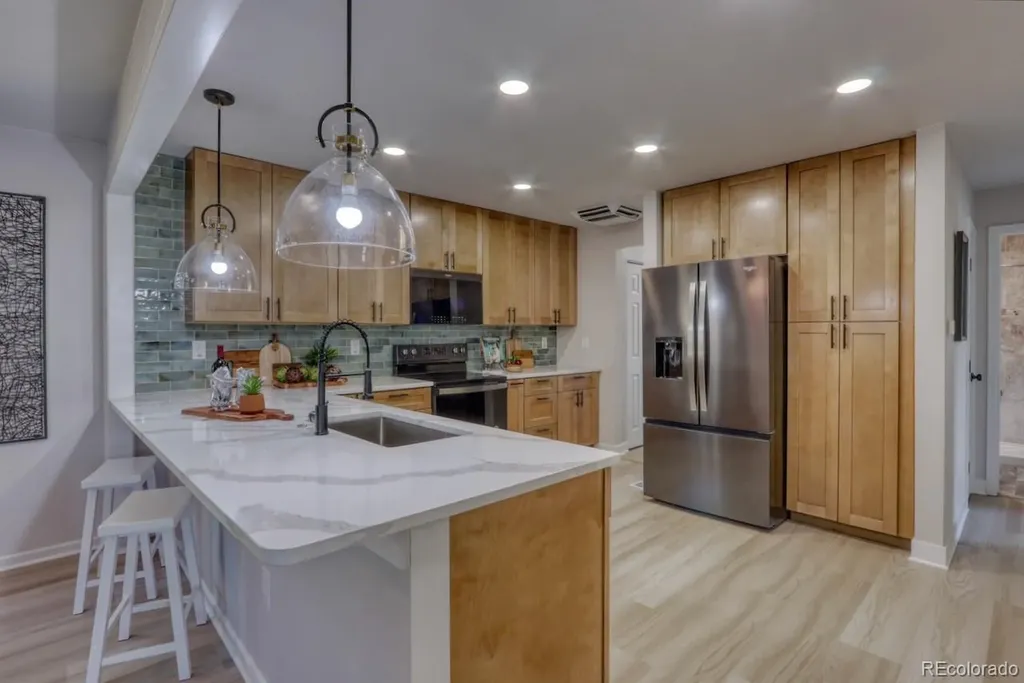 805 Perry Street Denver CO 80204