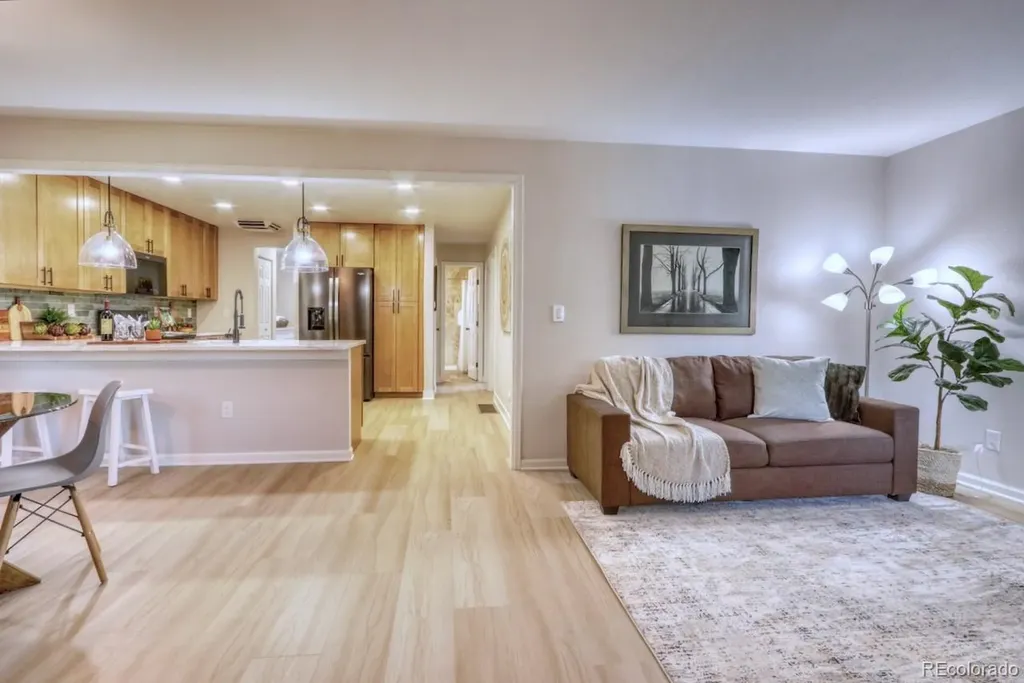 805 Perry Street Denver CO 80204