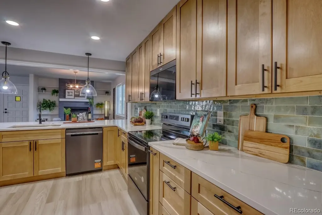 805 Perry Street Denver CO 80204