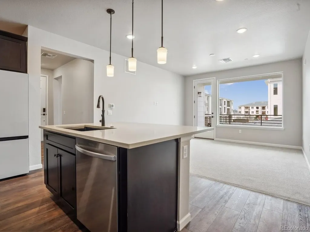 6153 N Ceylon Street Denver CO 80249