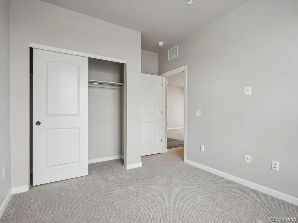 6153 N Ceylon Street Denver CO 80249