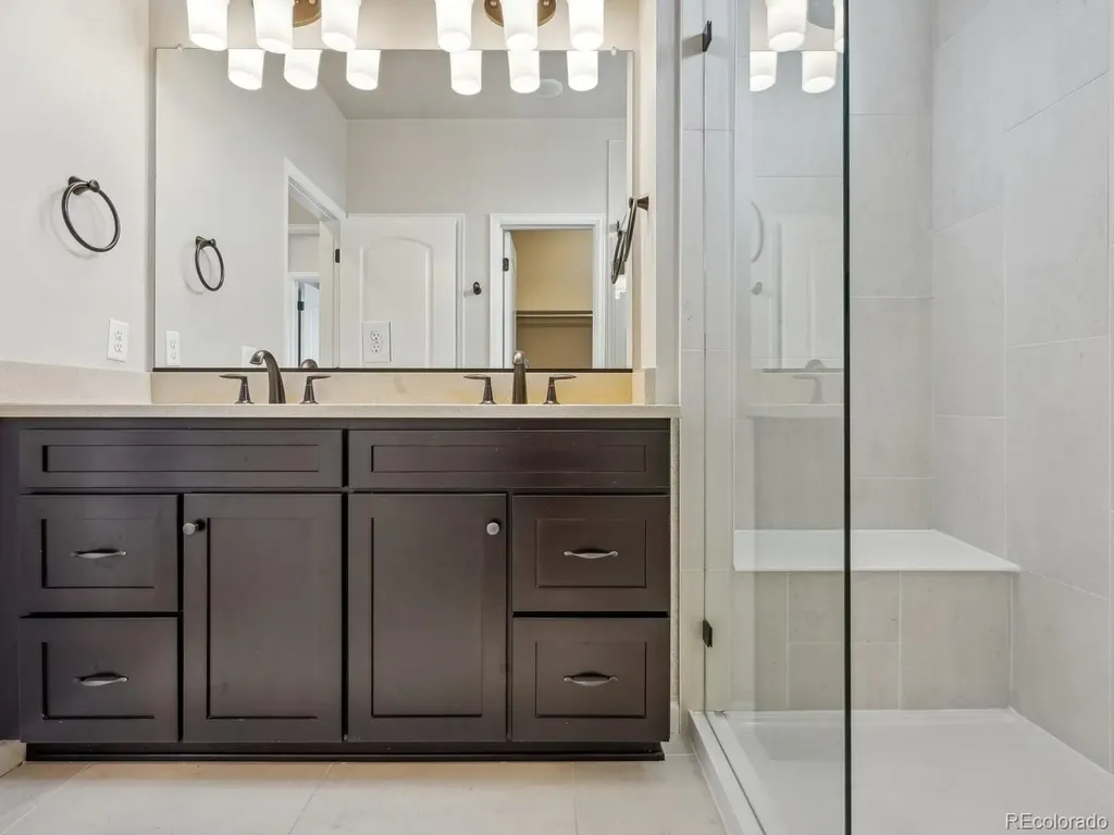 6153 N Ceylon Street Denver CO 80249