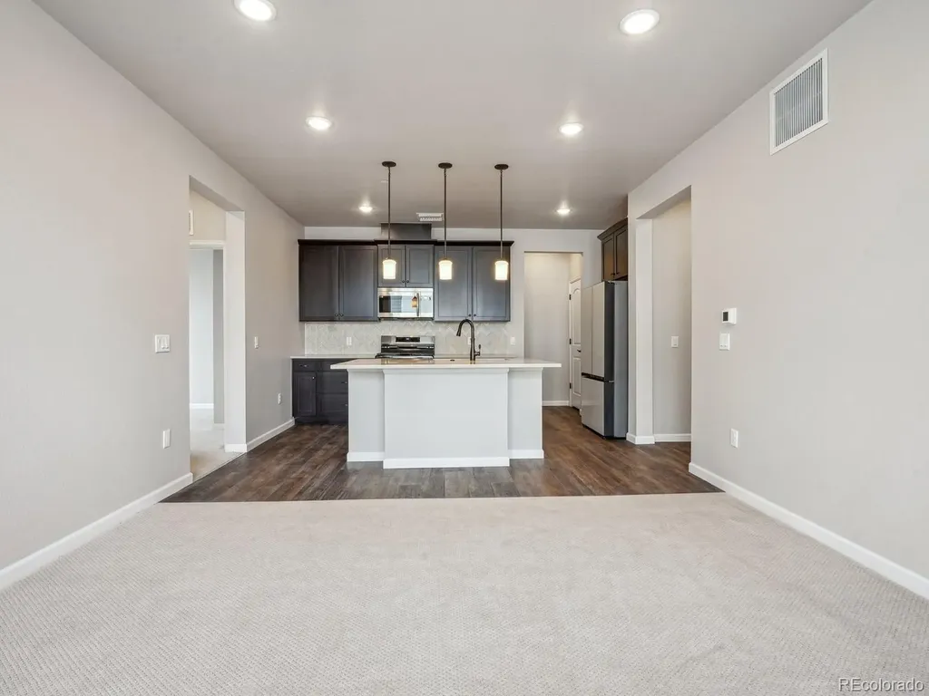 6153 N Ceylon Street Denver CO 80249