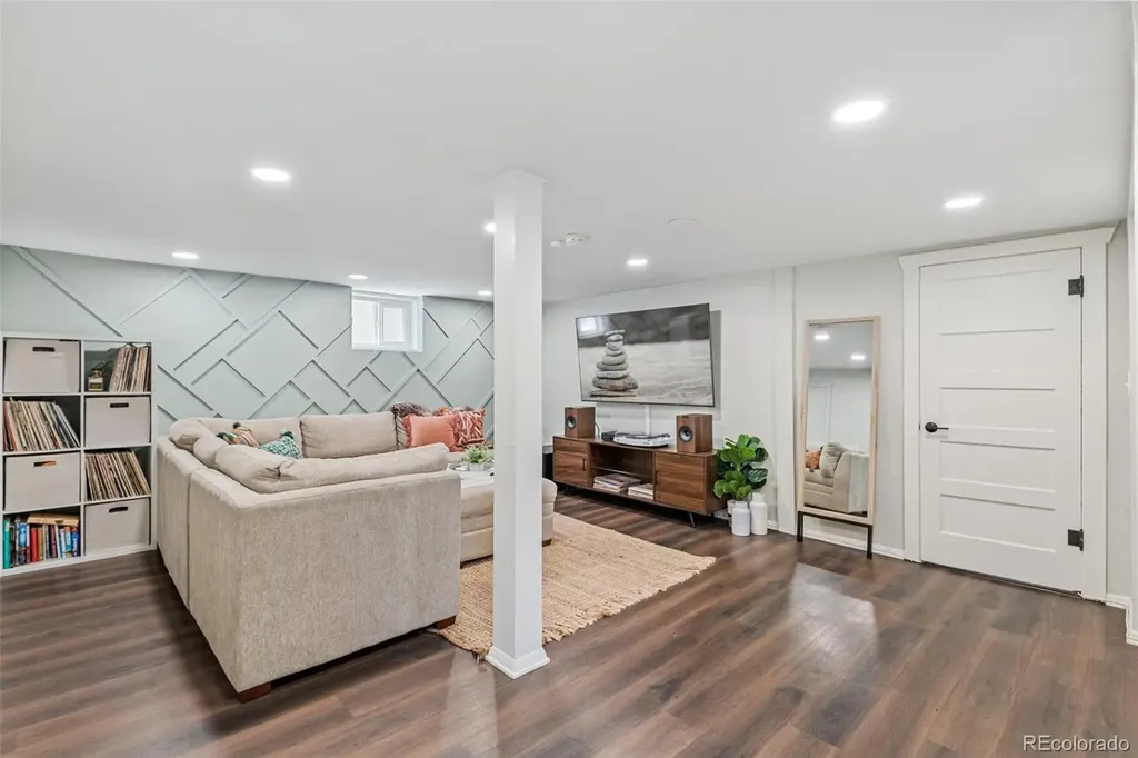 3612 Perry Street Denver CO 80212