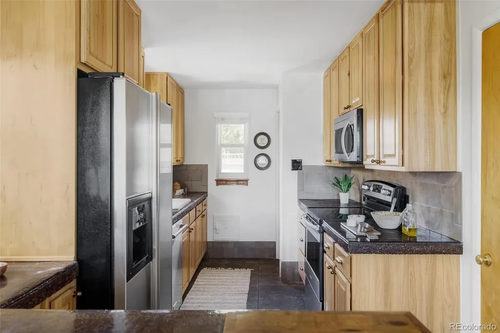 2929 Dexter Street Denver CO 80207