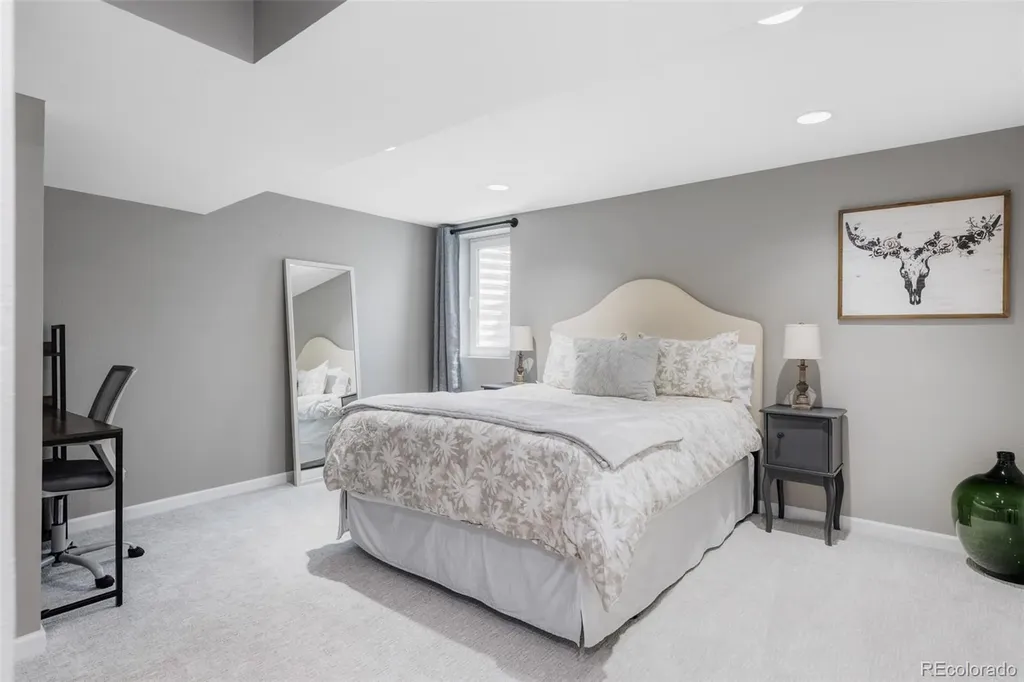 9248 W Virginia Circle Lakewood CO 80226
