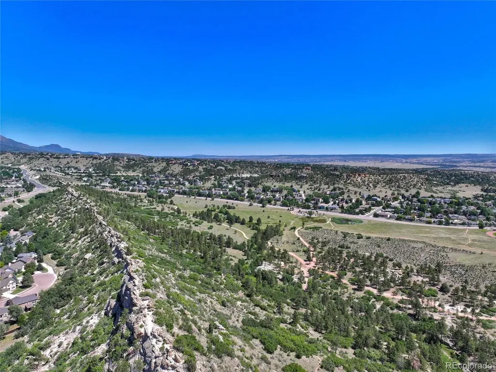 5915 Pemberton Way Colorado Springs CO 80919