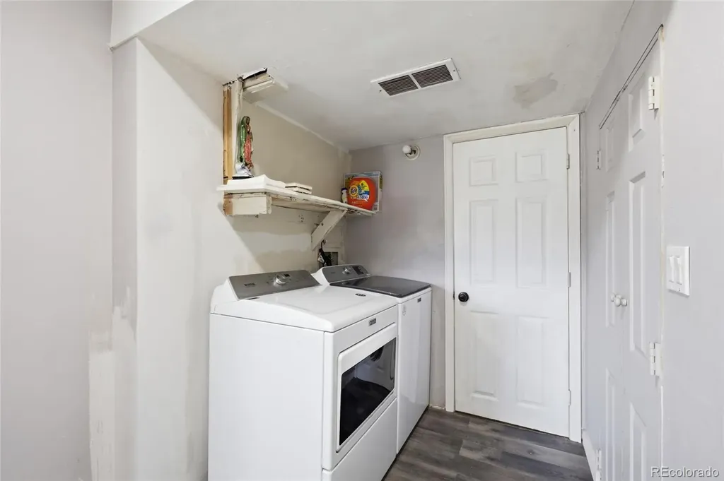 1759 Sunset Street Longmont CO 80501