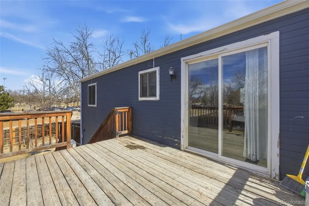 1759 Sunset Street Longmont CO 80501