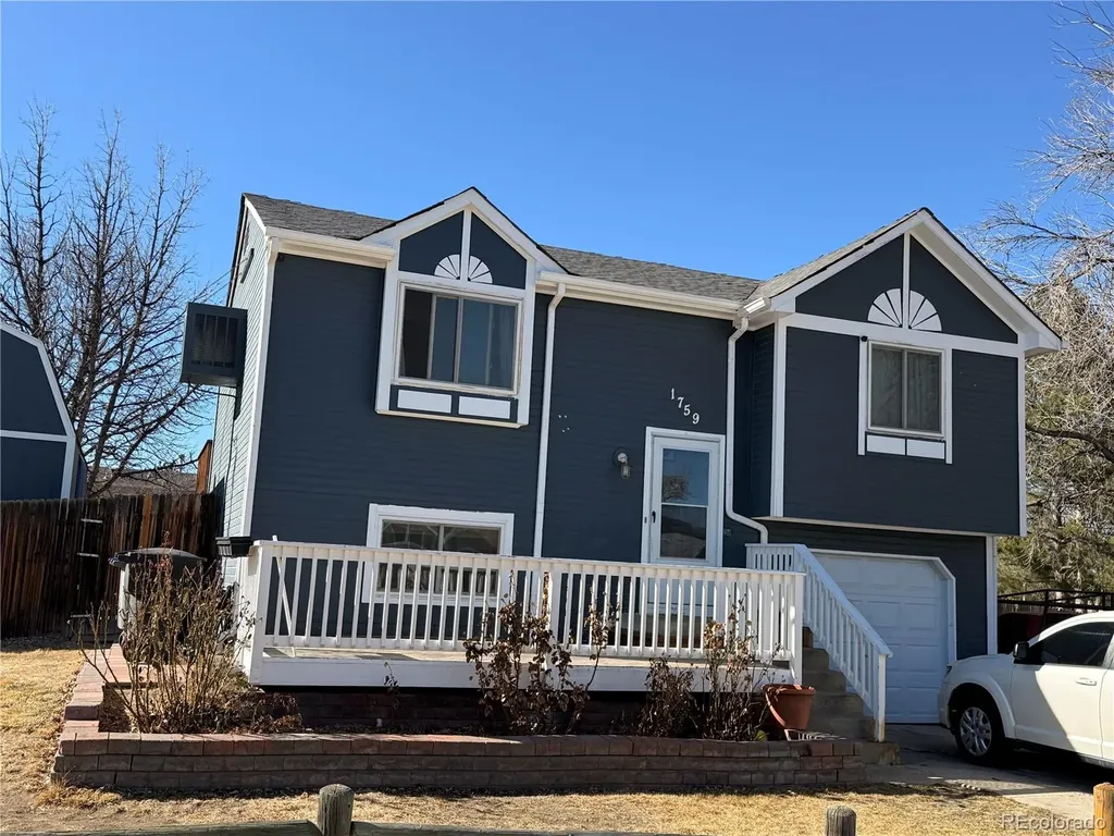 1759 Sunset Street Longmont CO 80501