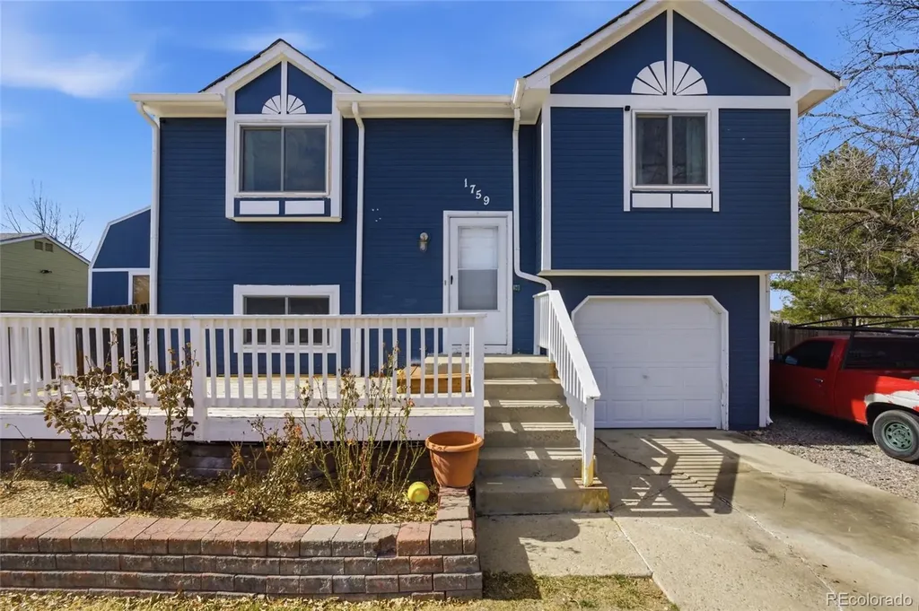 1759 Sunset Street Longmont CO 80501